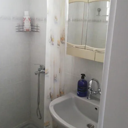 Apartament Levanta *