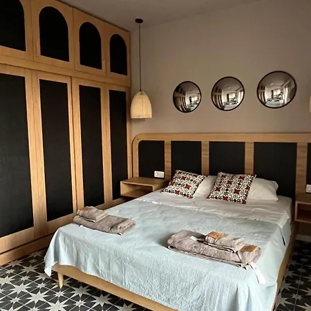 Levanta * Asproválta